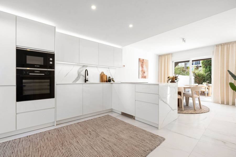 Town House в Nueva Andalucia, Marbella | 3 спален | €0.90M