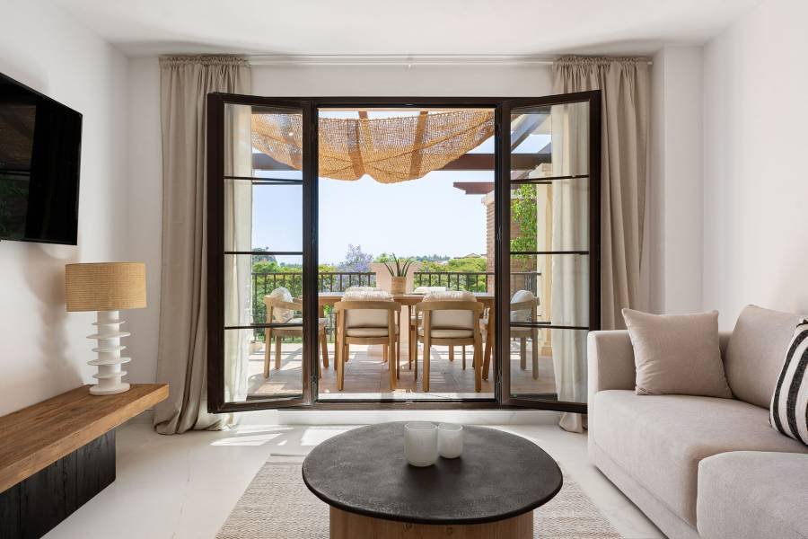 Penthouse в Los Arqueros, Benahavis | 3 спален | €0.70M