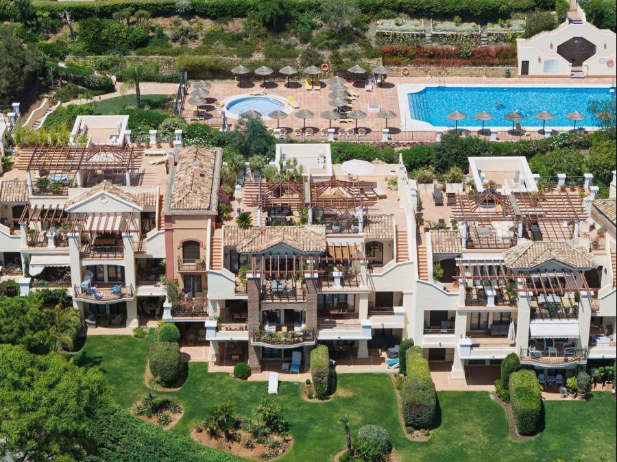 Penthouse в Los Arqueros, Benahavis | 3 спален | €0.70M
