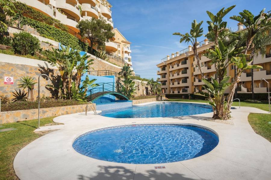 Apartment в Nueva Andalucia, Marbella | 2 спален | €0.55M