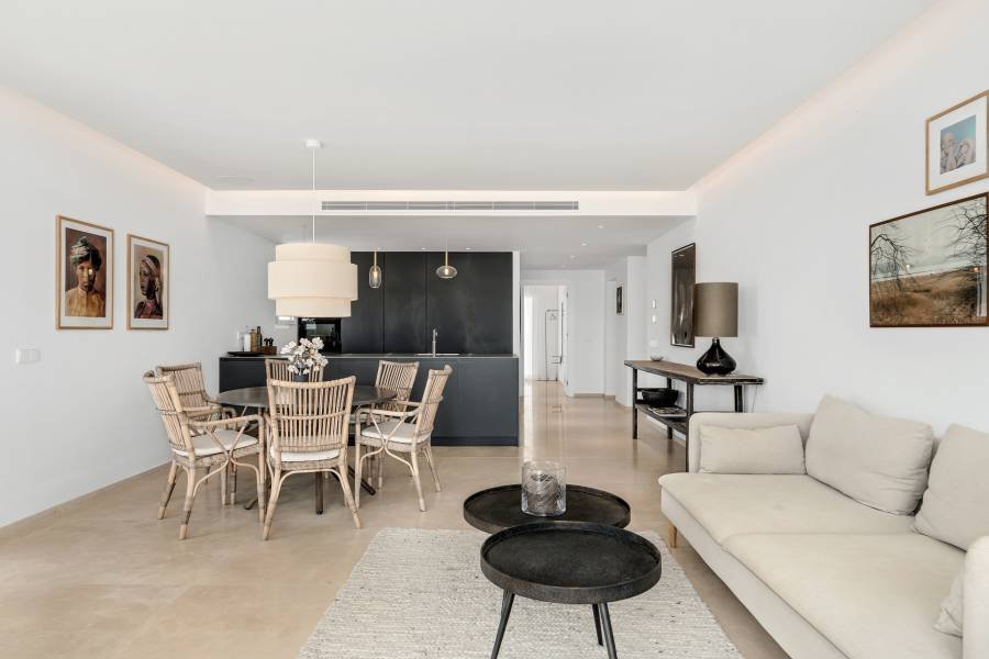 Penthouse in Marbella - Puerto Banus Marbella | 2-bed | €1.40M