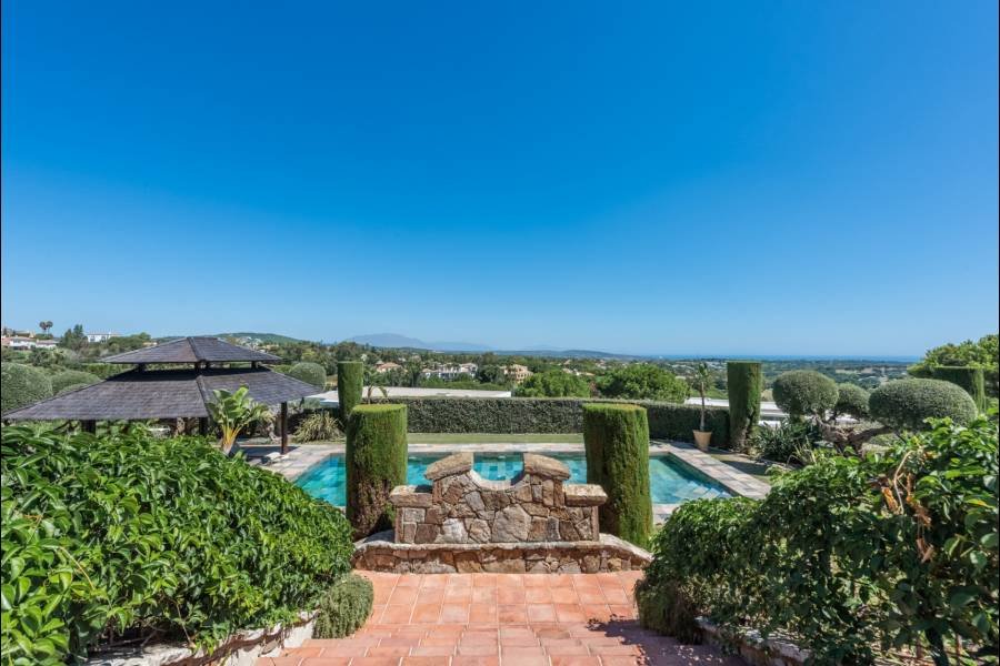 Villa in Sotogrande Alto Sotogrande | 5-bed | €3.75M