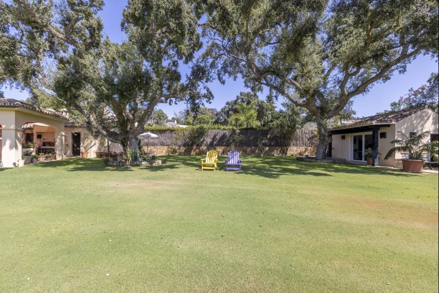Villa in Sotogrande Alto Sotogrande | 3-bed | €3.00M