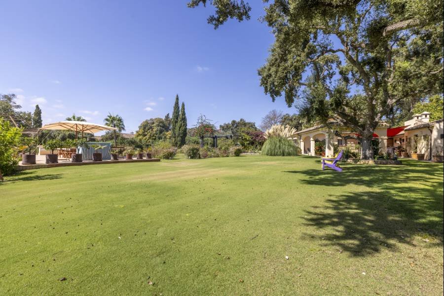 Villa in Sotogrande Alto Sotogrande | 3-bed | €3.00M