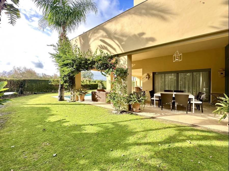 Ground Floor Apartment in Marina de Sotogrande Sotogrande | 4-bed | €1.98M