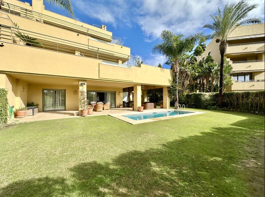 Ground Floor Apartment in Marina de Sotogrande Sotogrande | 4-bed | €1.98M
