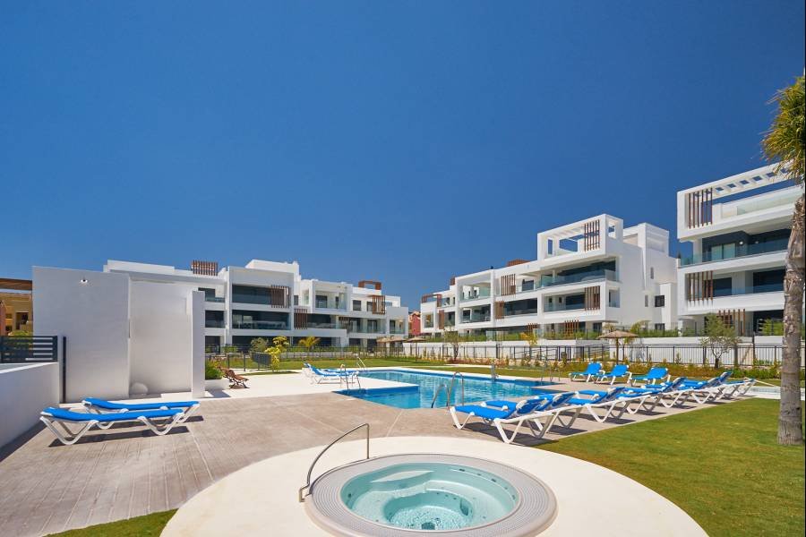 Ground Floor Apartment в Estepona East, Estepona | 2 спален | €0.54M