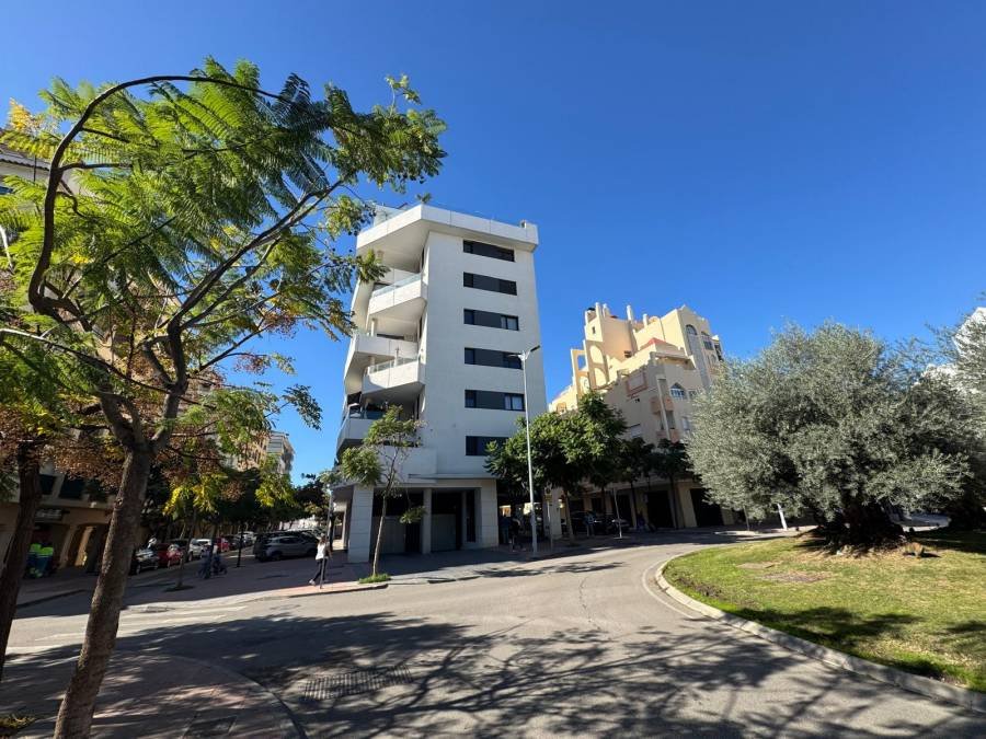 Penthouse in Estepona Town Estepona | 2-bed | €1.50M