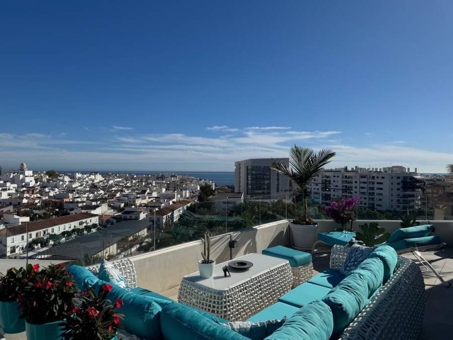 Penthouse in Estepona Town Estepona | 2-bed | €1.50M