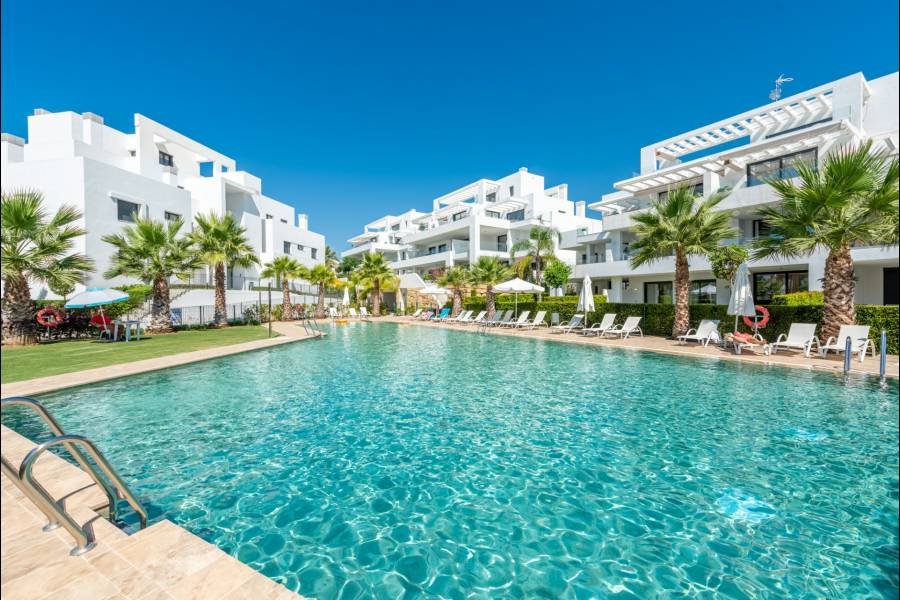 Penthouse в Estepona East, Estepona | 3 спален | €1.00M