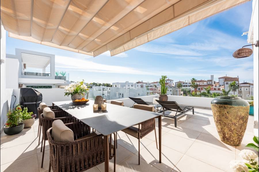 Penthouse в Estepona East, Estepona | 3 спален | €1.00M