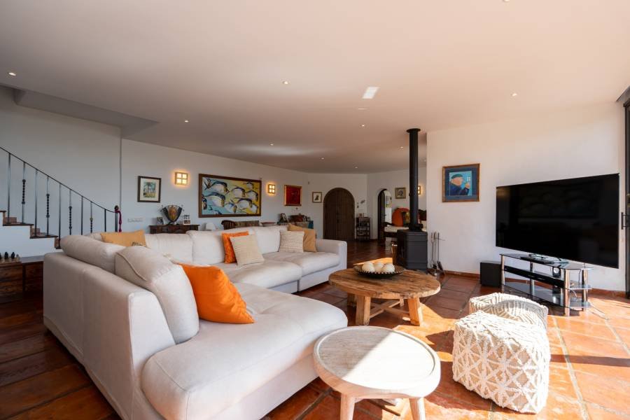 Villa in Mijas Pueblo Mijas | 4-bed | €2.50M