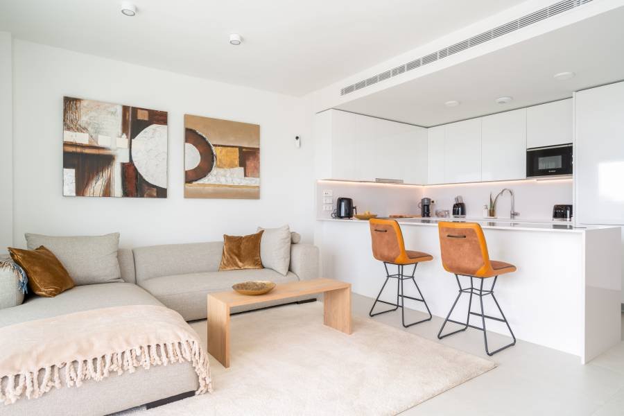 Apartment в Calanova Golf, Mijas Costa | 2 спален | €0.59M