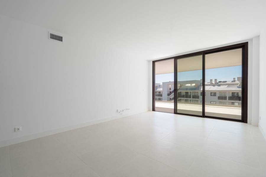 Apartment в El Higueron, Fuengirola | 2 спален | €0.53M
