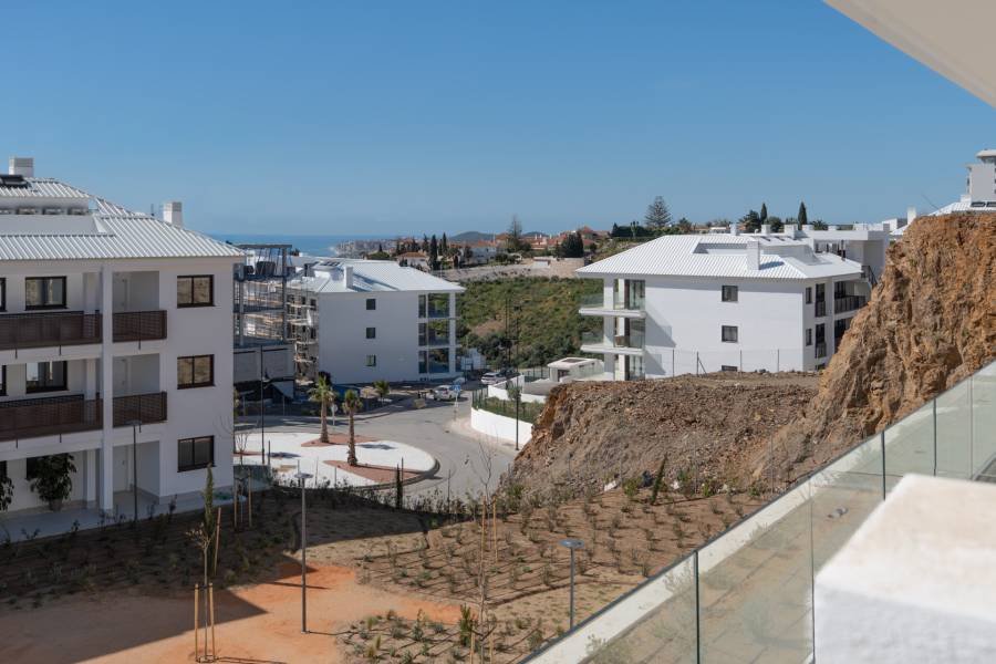 Apartment в El Higueron, Fuengirola | 2 спален | €0.53M