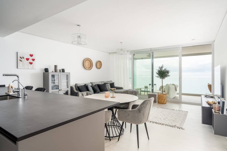 Apartment в , Fuengirola | 2 спален | €0.84M