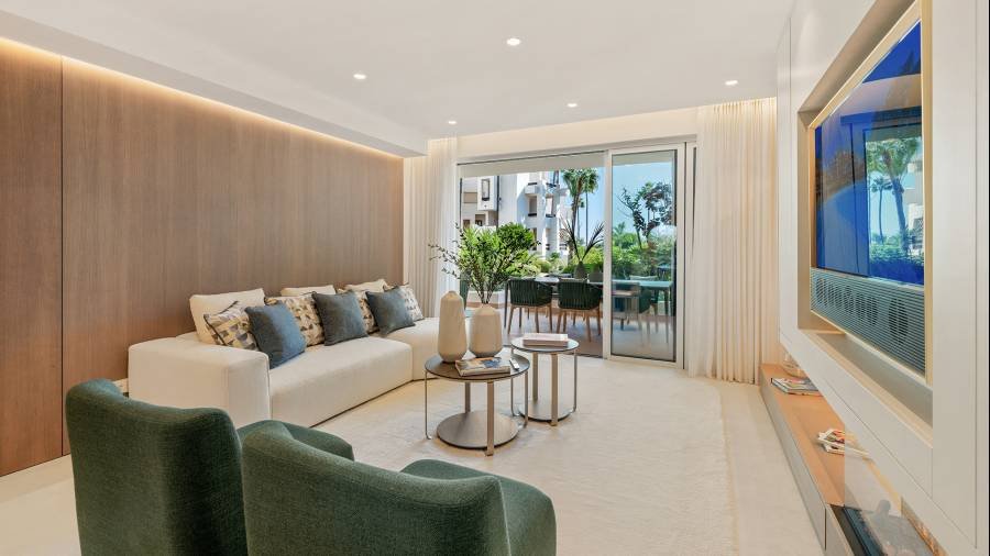 Ground Floor Apartment в Estepona East, Estepona | 3 спален | €2.00M