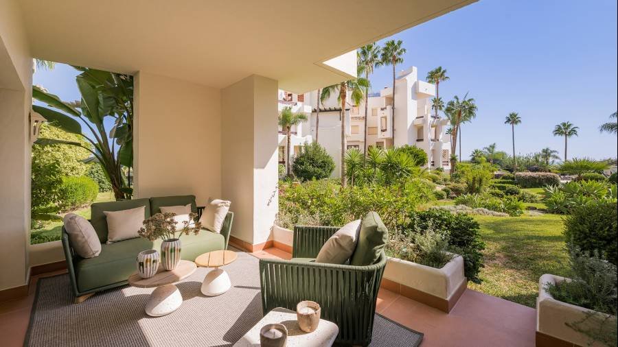 Ground Floor Apartment в Estepona East, Estepona | 3 спален | €2.00M