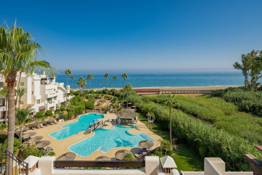 Penthouse en Estepona East, Estepona | 3 dormitorios | €3.00M