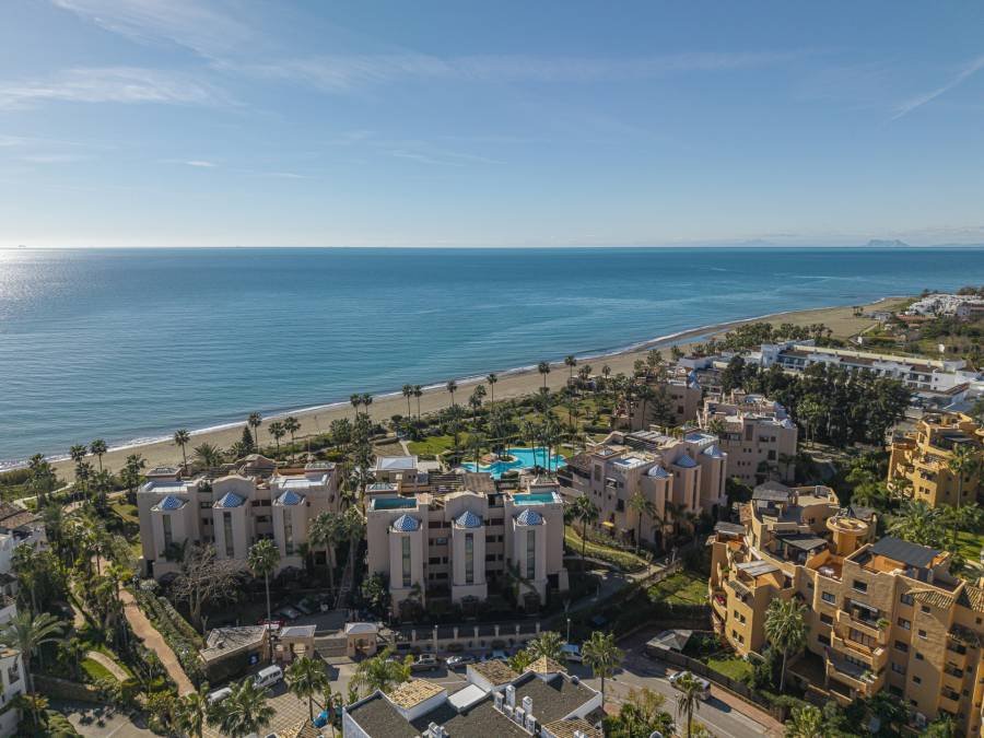 Ground Floor Apartment in Estepona East Estepona | 3-bed | €2.50M