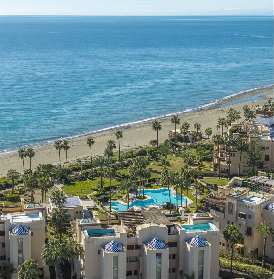Ground Floor Apartment in Estepona East Estepona | 3-bed | €2.50M