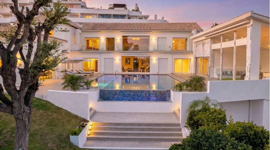 Villa in Guadalmina Alta San Pedro de Alcantara | 7-bed | €5.90M