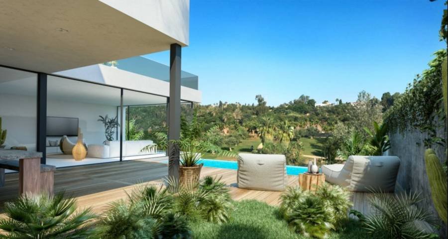 Villa in Estepona East Estepona | 4-bed | €1.59M