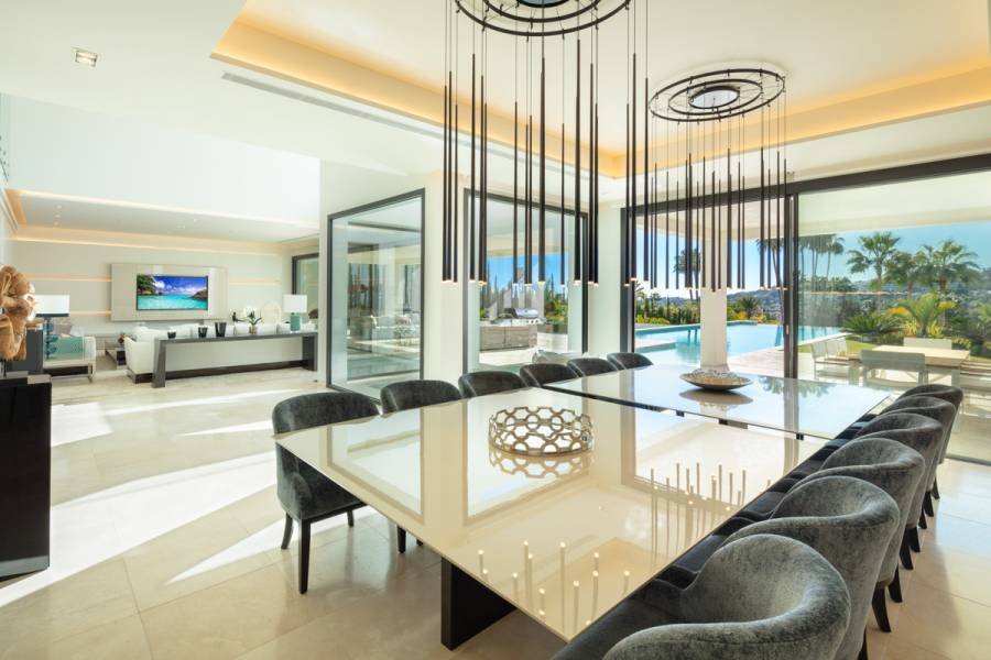 Villa in Nueva Andalucia Marbella | 6-bed | €6.99M