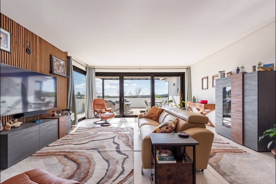 Duplex Penthouse in Sotogrande Alto Sotogrande | 2-bed | €1.25M