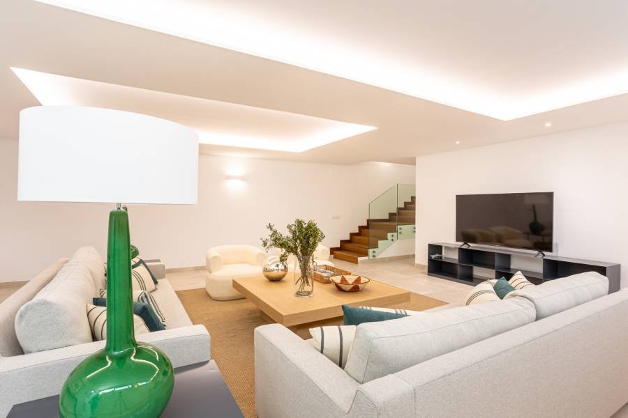Villa Marbella | 4-bed | €1.95M