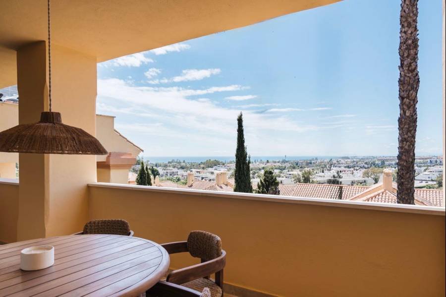 Apartment в Nueva Andalucia, Marbella | 3 спален | €0.90M