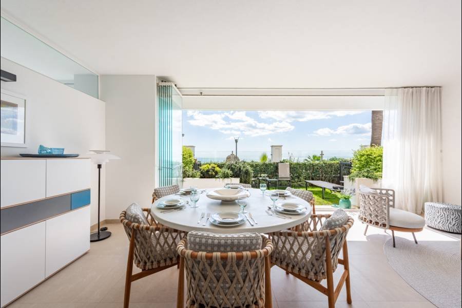 Apartment in Seghers Estepona | 2-bed | €1.25M