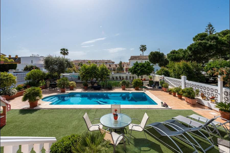 Villa San Pedro de Alcantara | 6-bed | €2.75M
