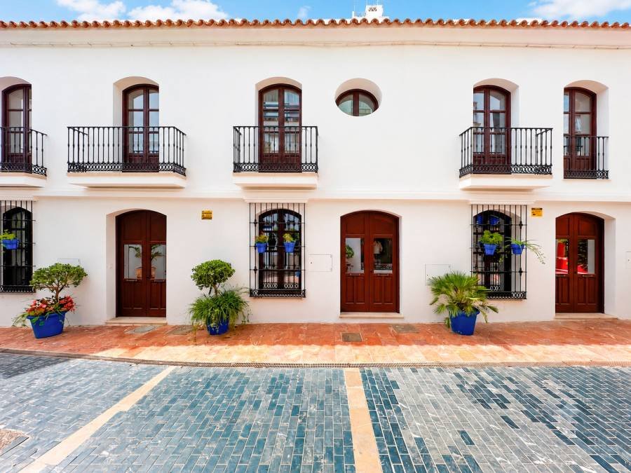 Town House в Estepona Town, Estepona | 3 спален | €0.85M