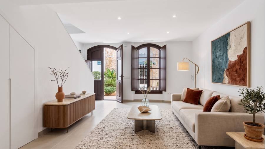 Town House в Estepona Town, Estepona | 3 спален | €0.85M