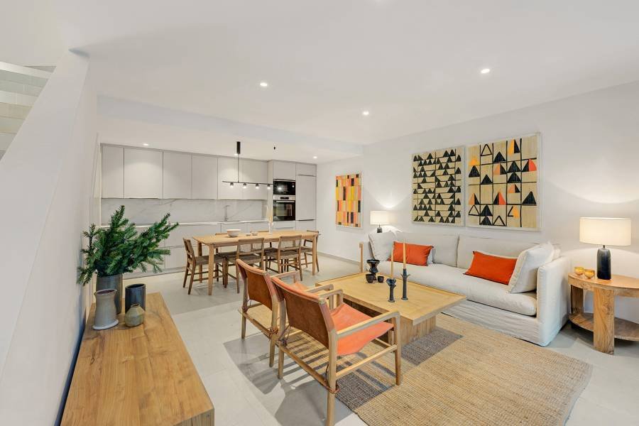Town House в Estepona Town, Estepona | 3 спален | €0.85M