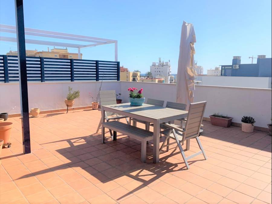 Penthouse в Estepona Town, Estepona | 3 спален | €0.70M