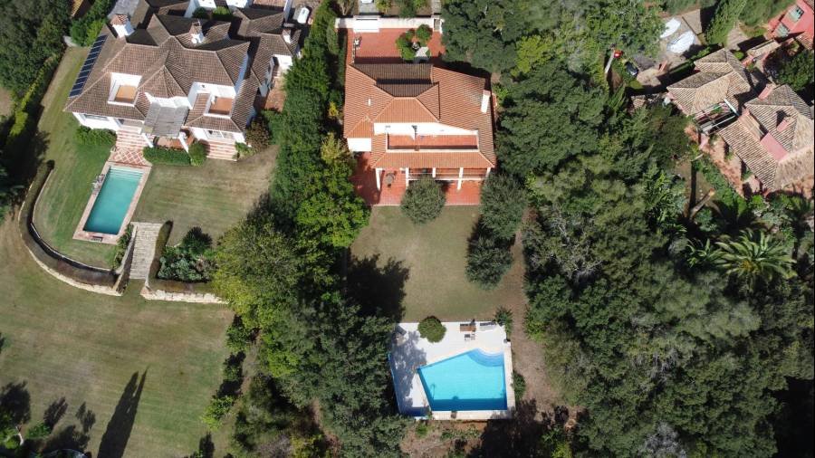Villa in Sotogrande Alto Sotogrande | 5-bed | €1.45M