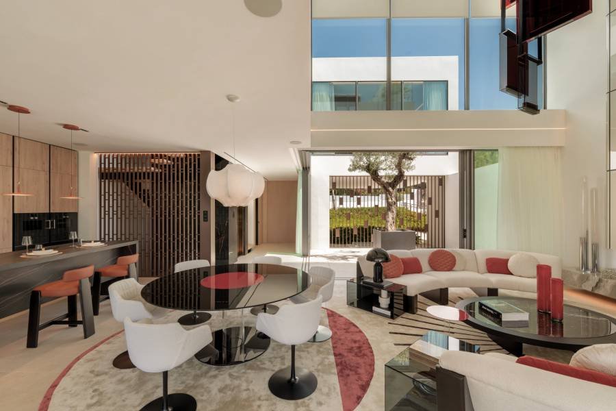 Semi Detached Villa in Marbella Golden Mile Marbella | 4-bed | €7.90M