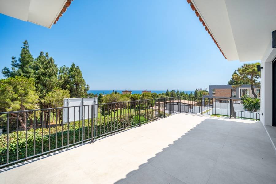Villa in Cala de Mijas Mijas Costa | 5-bed | €2.20M
