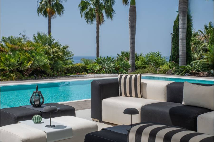 Villa in Los Flamingos Golf Benahavis | 6-bed | €4.90M