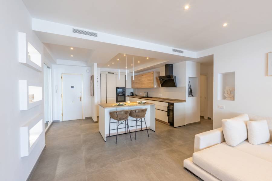 COMPLETELY MODERN APARTMENT IN A BEACHFRONT SAN PEDRO URBANIZATION.