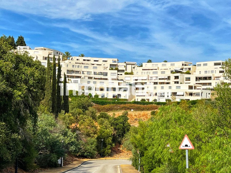 Exclusivo Ático en Lomas de los Monteros, Marbella Este
