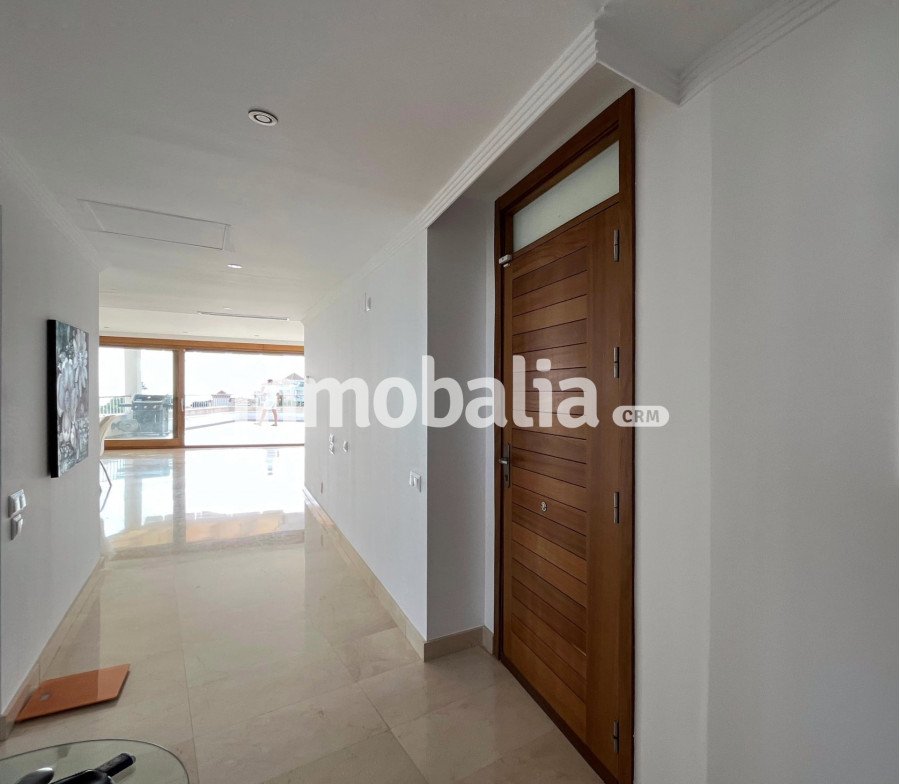 Exclusivo Ático en Lomas de los Monteros, Marbella Este