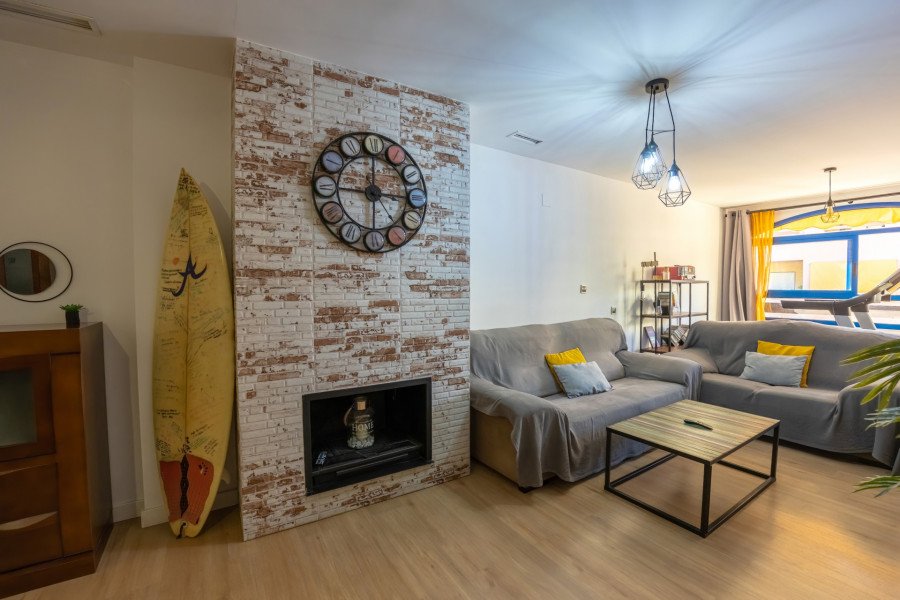 Moderno Piso Reformado de 3 Dormitorios en Venta en Marbella