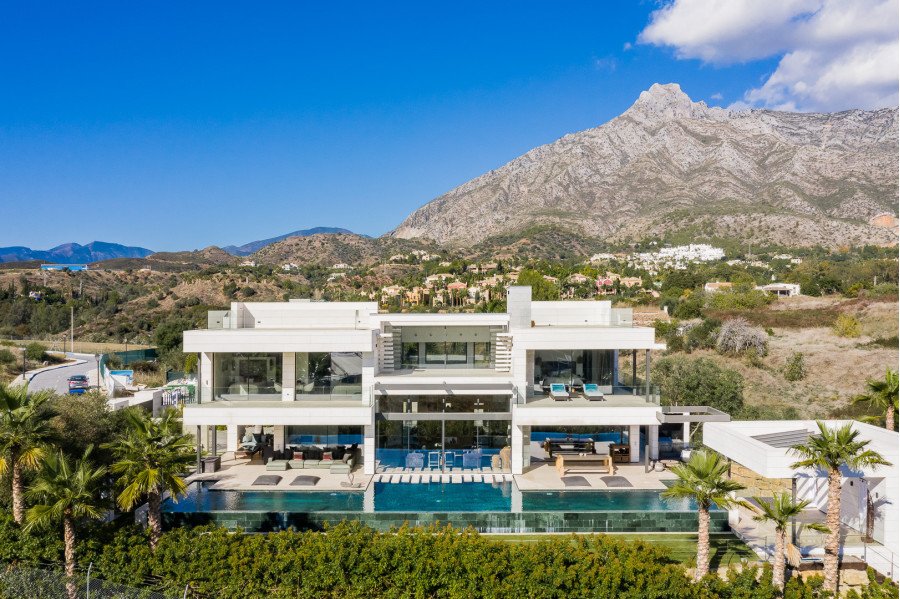 Exclusiva Villa en Lomas del Virrey, Marbella Golden Mile