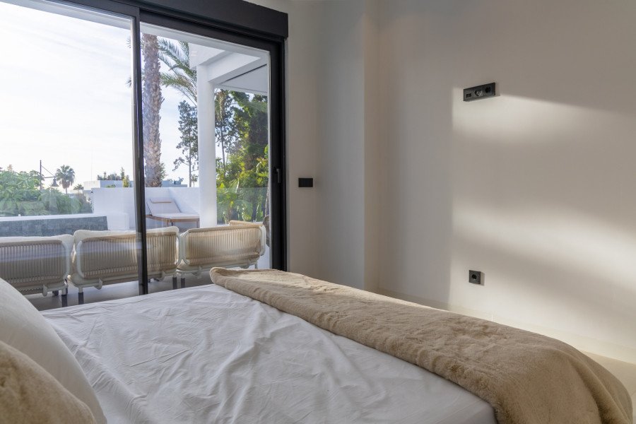 Elegantes Villas y Áticos en El Paraíso