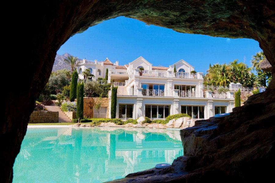 Villa Elizabeth Elegancia Clásica en Sierra Blanca