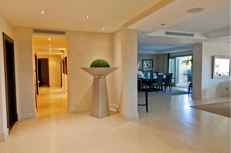Villa Elizabeth Elegancia Clásica en Sierra Blanca