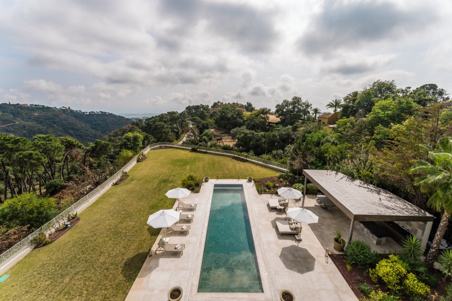 Casa de lujo en venta en la gloriosa Zagaleta, Benahavis